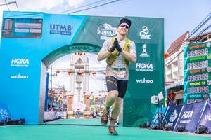 BIB: 160, 188, 100, 1888888, 
                            <button type="button" onclick="openModal(21777977)" class="btn btn-primary btn-sm float-right btn-popup" data-toggle="modal" data-target=".modal-high-quality">
                        <i class="fas fa-shopping-cart"></i> Add to Cart
                    </button>
                                            <button type="button" onclick="isThisMe(21777977, true)" class="btn btn-success btn-sm float-right btn-popup btn-isme hidden" data-toggle="tooltip" data-placement="bottom" title="นี่คือรูปของคุณใช่ไหม คลิกที่นี่เพื่อเอาเข้าอัลบั้ม">
                        <i class="fas fa-plus"></i> Add to album
                    </button>
                    <button type="button" onclick="isThisMe(21777977, false)" class="btn btn-warning btn-sm float-right btn-popup btn-isnotme hidden">
                        <i class="fas fa-ban"></i> Remove from album
                    </button>